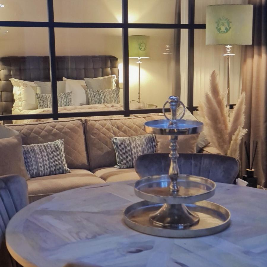 Elegance Room - Aparta & Suite - Automatized Apartment Bassano del Grappa Eksteriør bilde